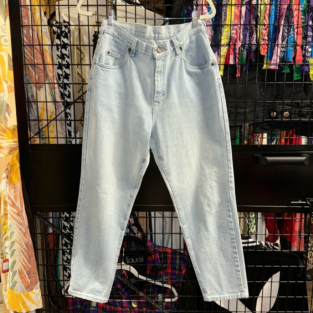 Vintage 80s/90s Lee High Waist Light Wash Mom Jeans